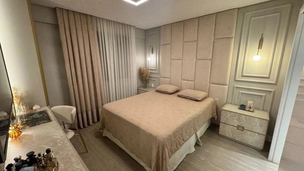 Apartamento Alto Padrão no bairro Pedra Branca: 103m² com Mobília e Sofisticação Atemporal