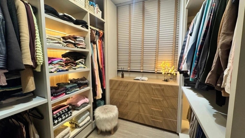 Apartamento Alto Padrão no bairro Pedra Branca: 103m² com Mobília e Sofisticação Atemporal