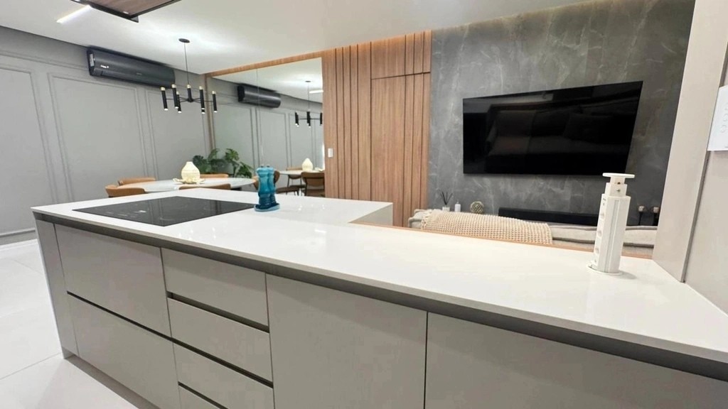 Apartamento Alto Padrão no bairro Pedra Branca: 103m² com Mobília e Sofisticação Atemporal