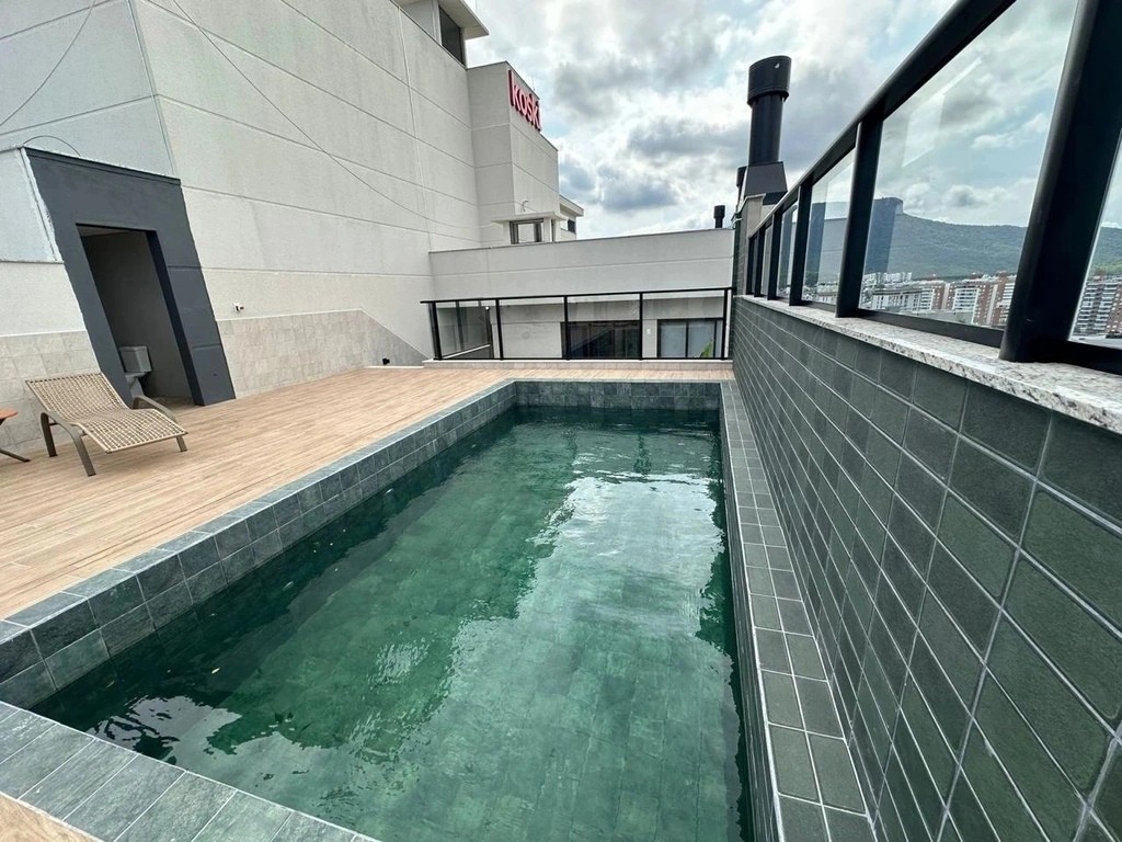 Apartamento Alto Padrão no bairro Pedra Branca: 103m² com Mobília e Sofisticação Atemporal