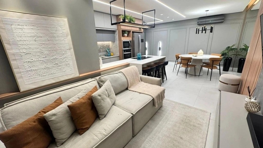 Apartamento Alto Padrão no bairro Pedra Branca: 103m² com Mobília e Sofisticação Atemporal
