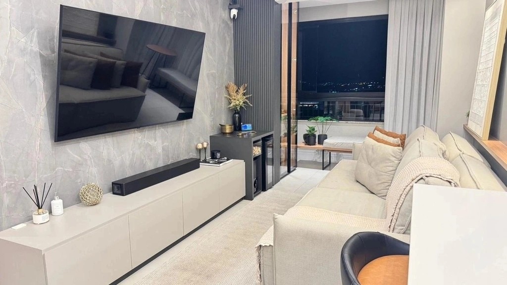 Apartamento Alto Padrão no bairro Pedra Branca: 103m² com Mobília e Sofisticação Atemporal