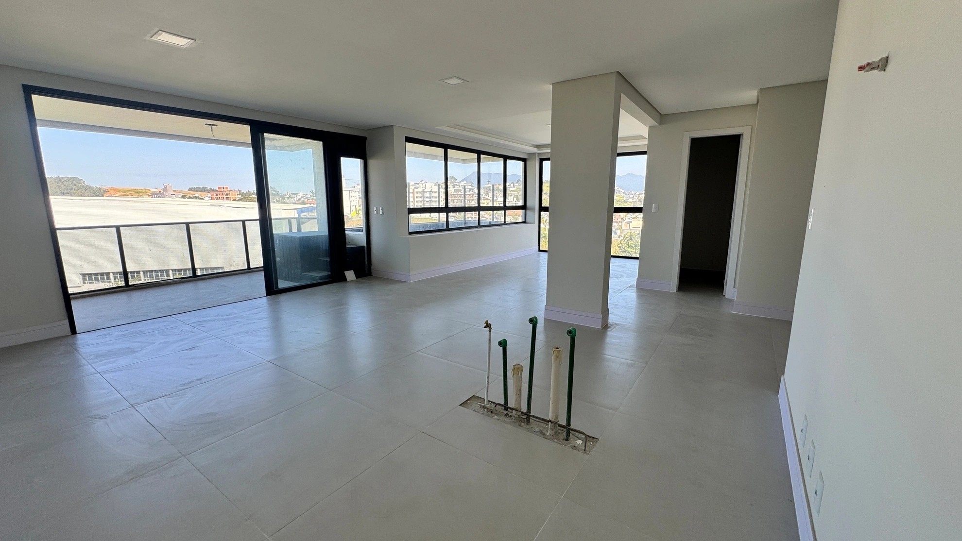 Apartamento 157 m².  Alto Padrão com Piscina Privativa – Pedra Branca